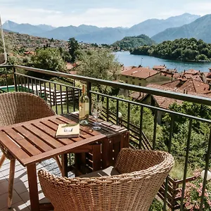 vista-azzurra.it-lombardy.com/